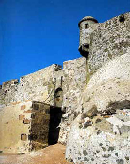 Lanzarote: Castillo de Guanapay: Brücke