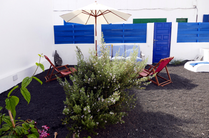 La Casa del pueblo: The Indoor Courtyard