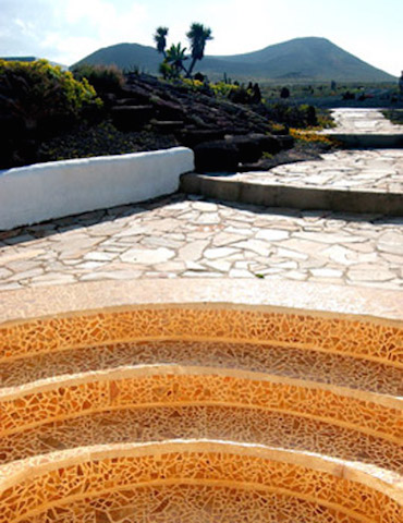 Casa Dominique - uscita del salone e vista sul vulcano, montaña Cavera